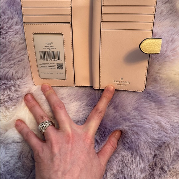 Kate Spade lemon yellow pebble Wallet - Picture 2 of 5